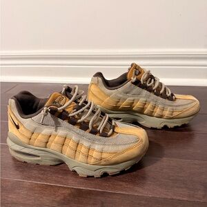 Nike Air Max Tan and Brown Sneakers